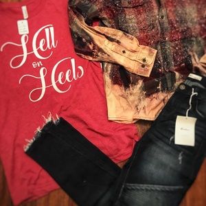 Hell on heels tee